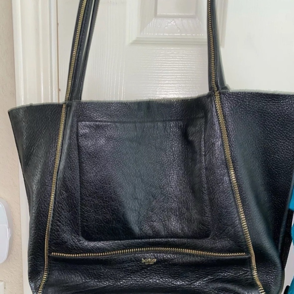 BOTKIER LEATHER SOHO EXPOSED GOLD TONE ZIP TRIM TOTE/ SHOULDER BAG